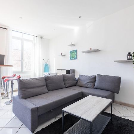 Ideally placed to visit Toulon + Bright flat - Idéalement placé pour visiter Toulon + Lumineux Exterior foto