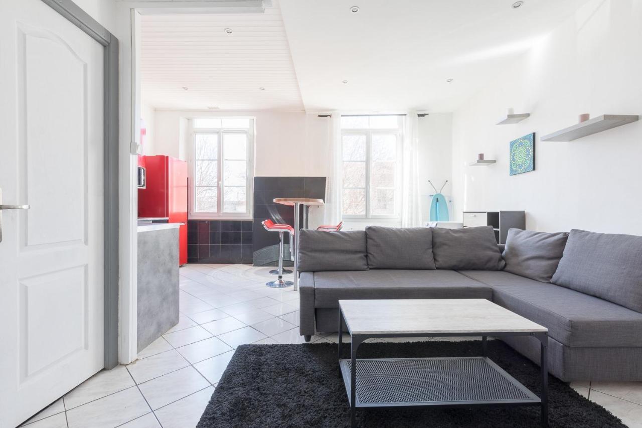 Ideally placed to visit Toulon + Bright flat - Idéalement placé pour visiter Toulon + Lumineux Exterior foto