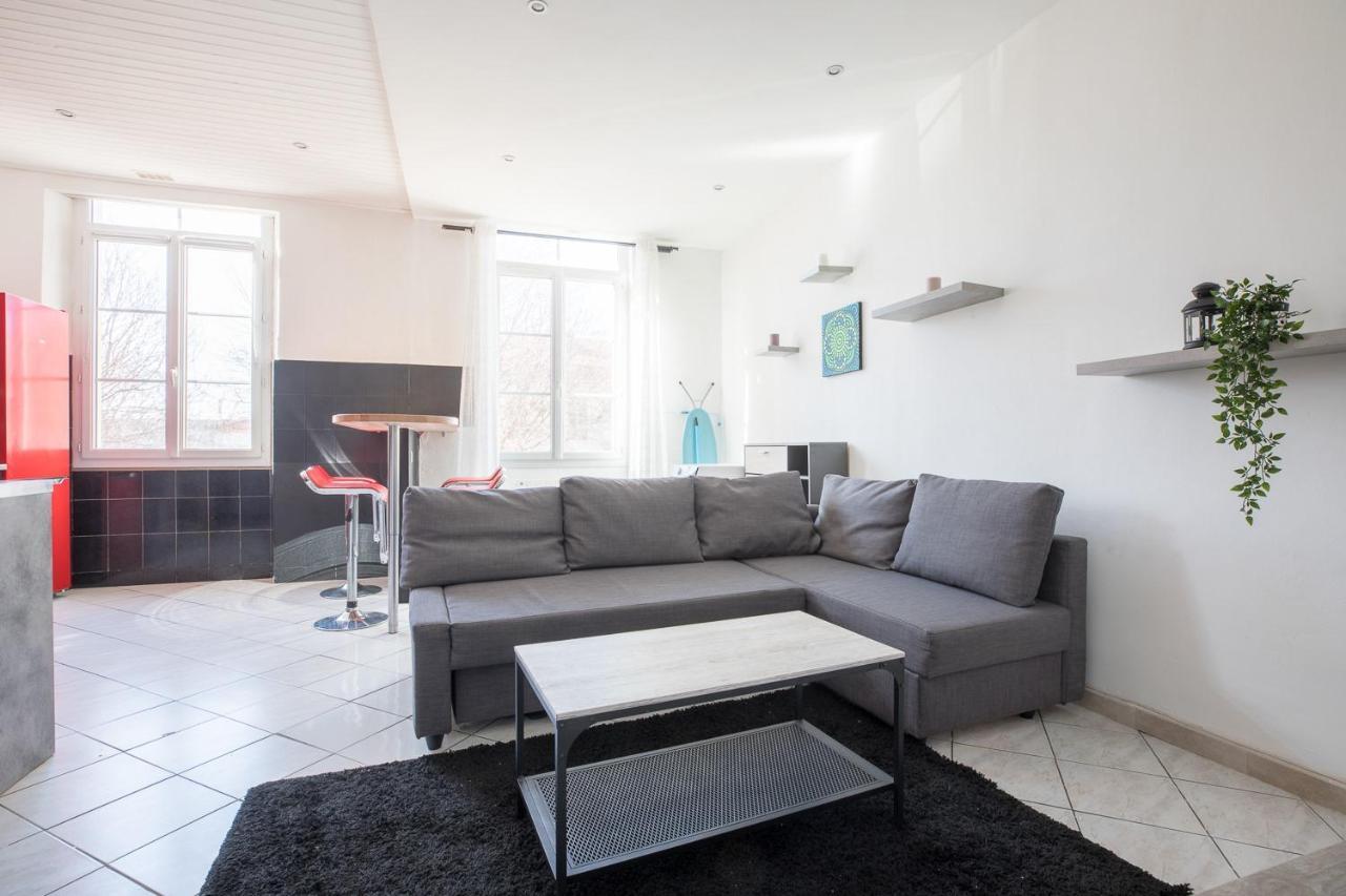 Ideally placed to visit Toulon + Bright flat - Idéalement placé pour visiter Toulon + Lumineux Exterior foto