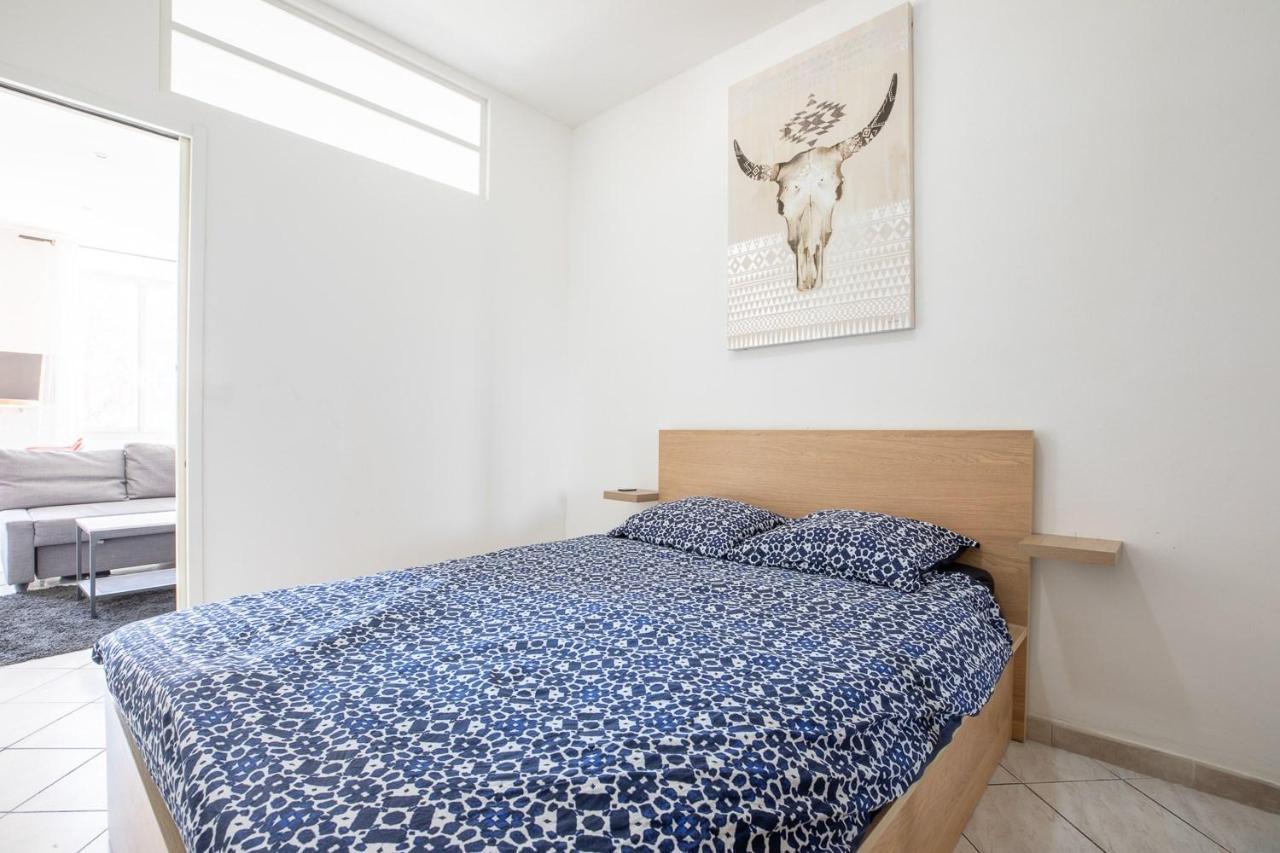 Ideally placed to visit Toulon + Bright flat - Idéalement placé pour visiter Toulon + Lumineux Exterior foto